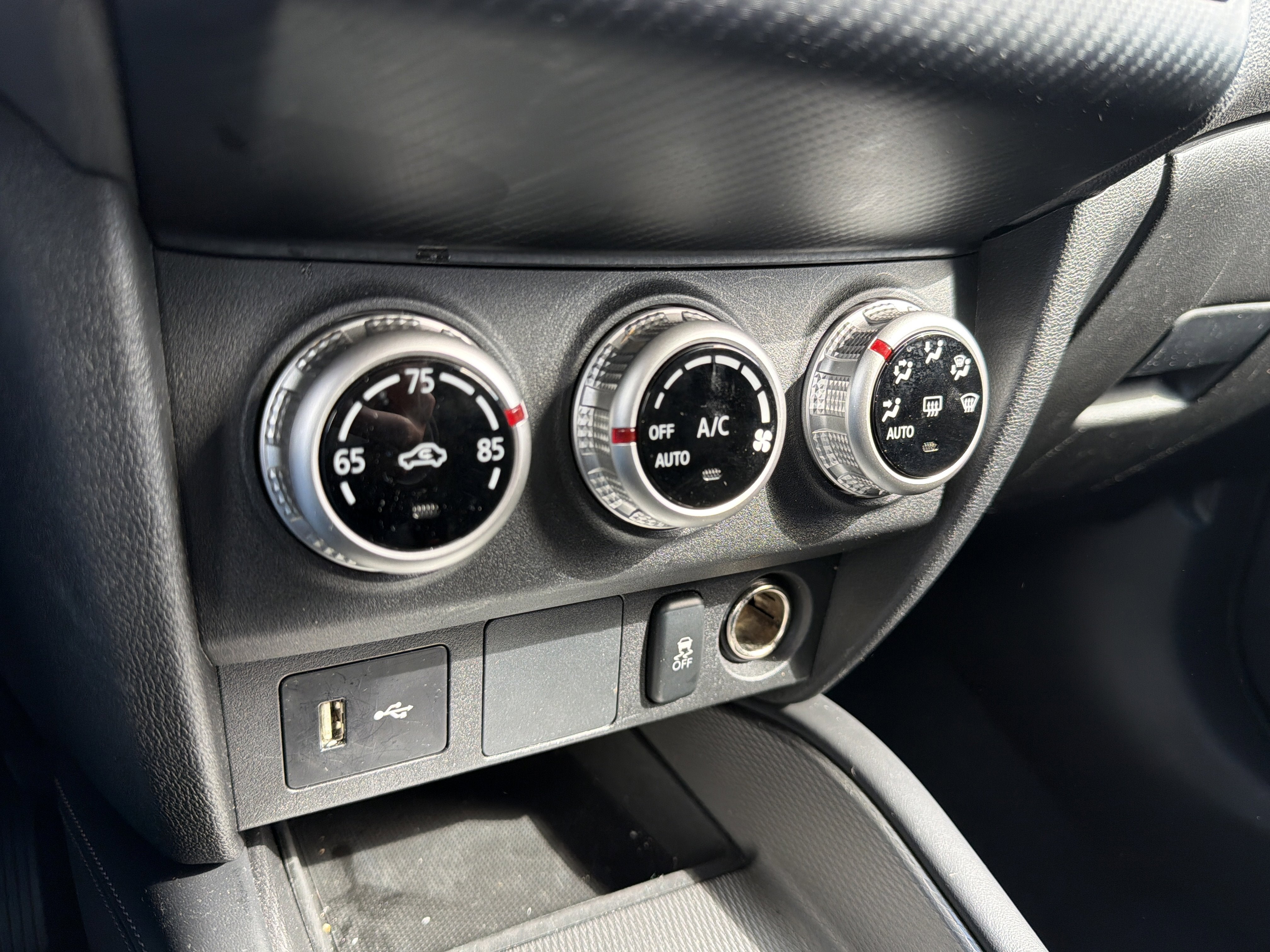 2024 Mitsubishi Outlander Sport S