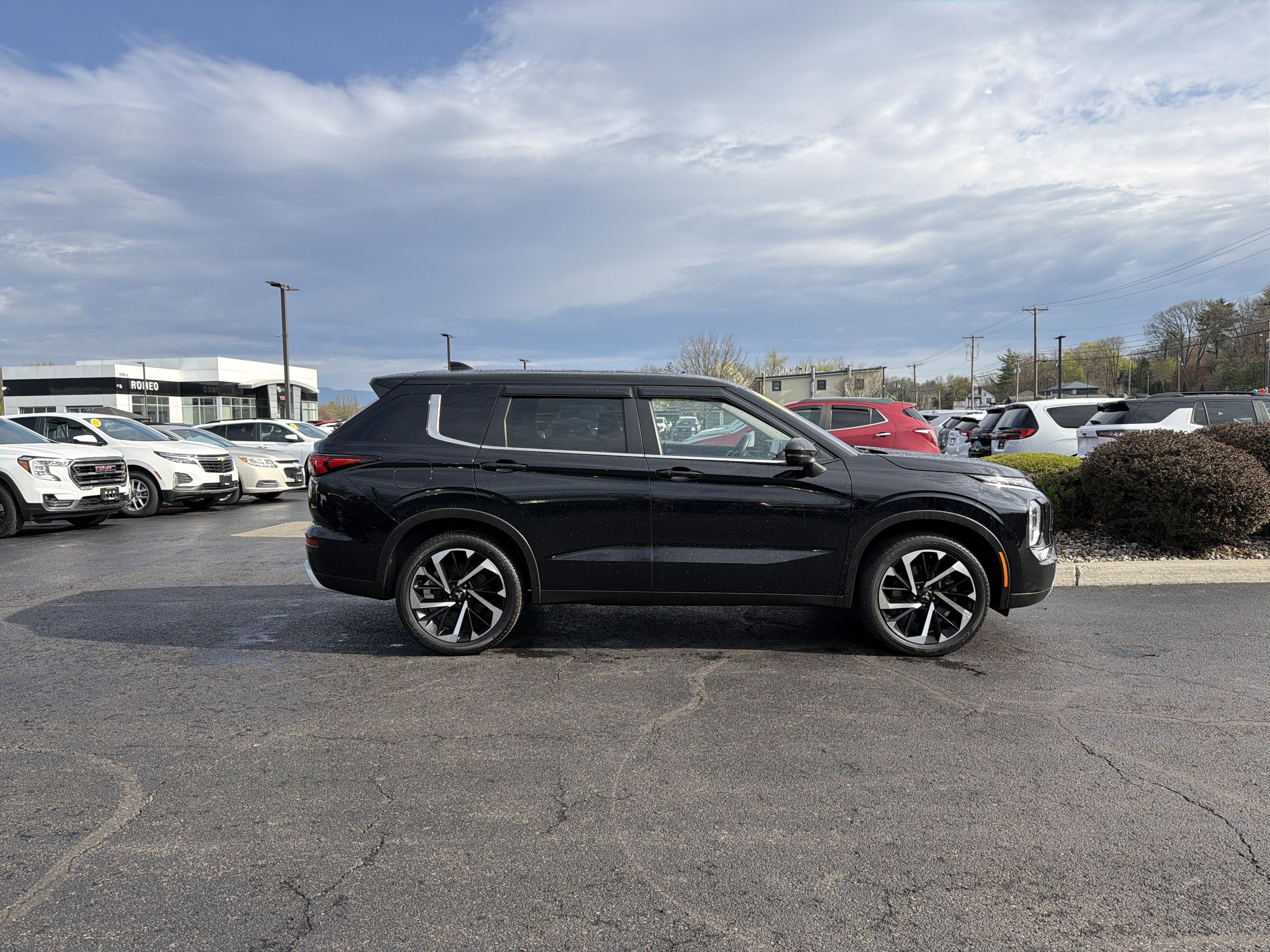 2022 Mitsubishi Outlander SE 2.5 S-AWC