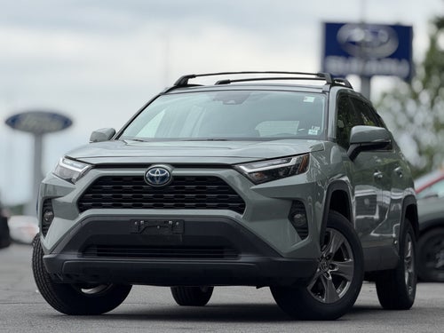 2022 Toyota RAV4 Hybrid XLE