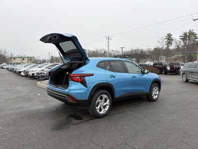 2026 Chevrolet Trax LS