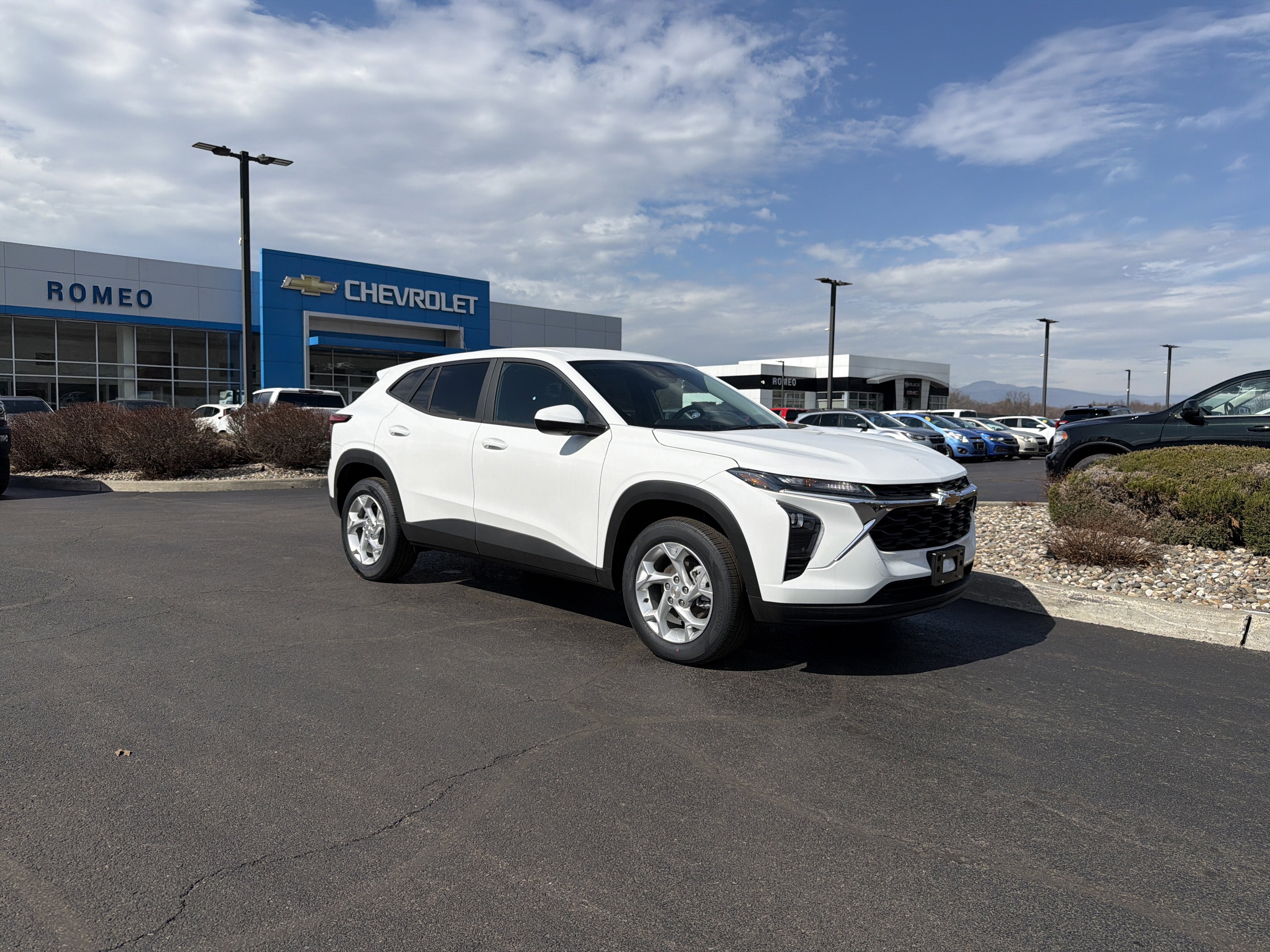 2026 Chevrolet Trax LS
