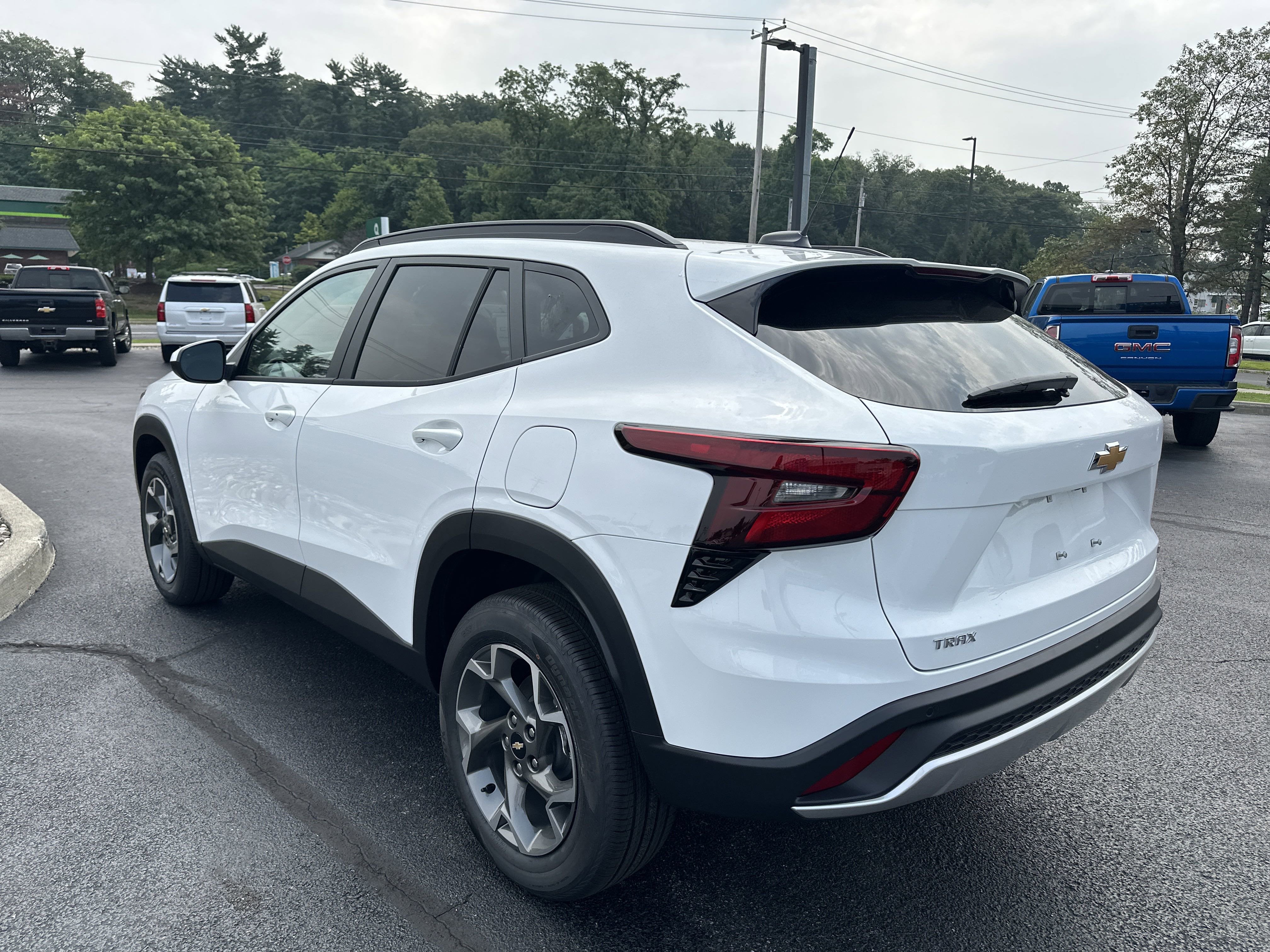 2025 Chevrolet Trax LT