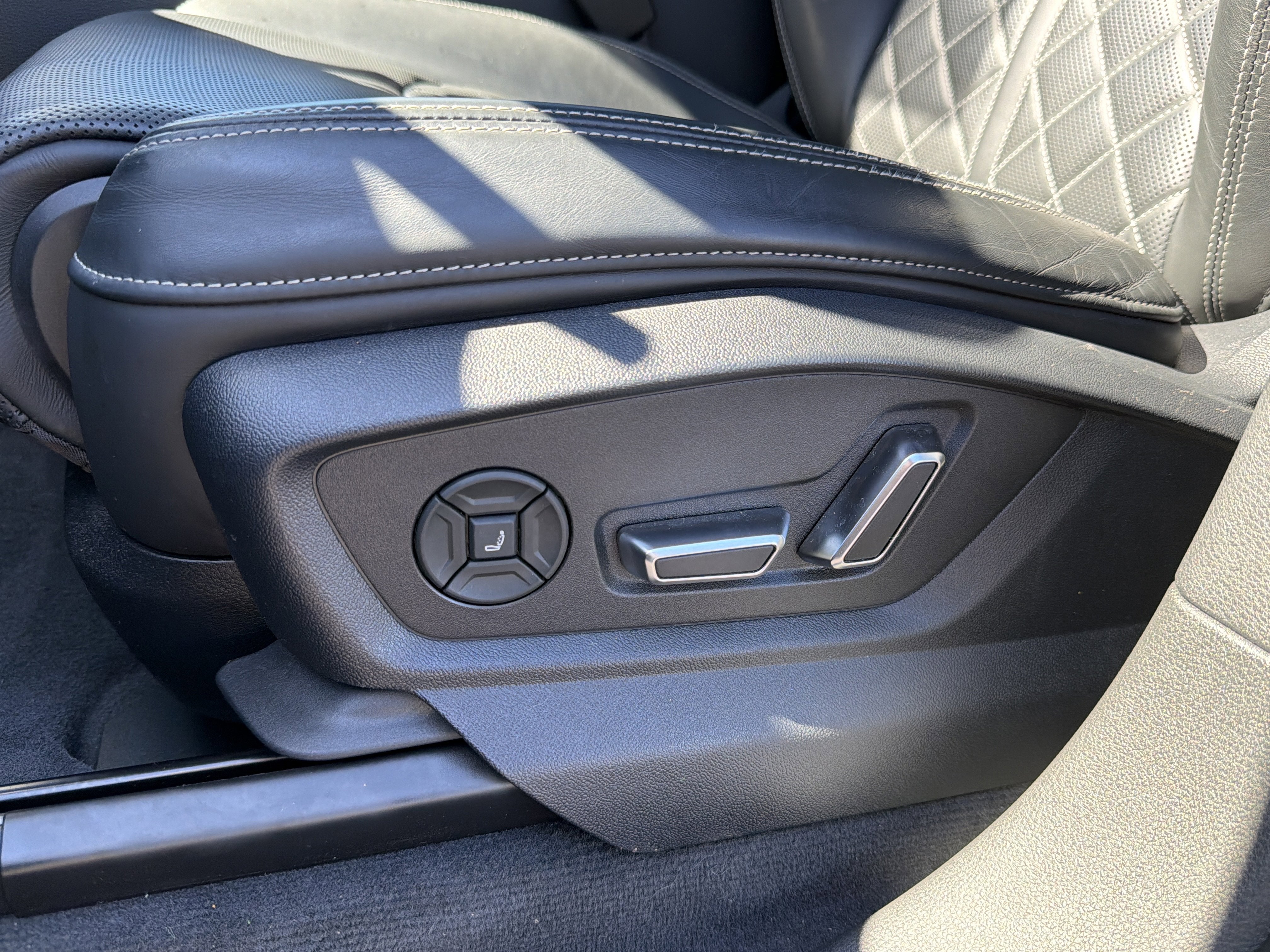 2023 Audi SQ8 Prestige TFSI quattro Tiptronic
