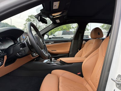 2023 BMW 530 i xDrive