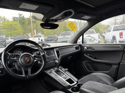 2018 Porsche Macan GTS