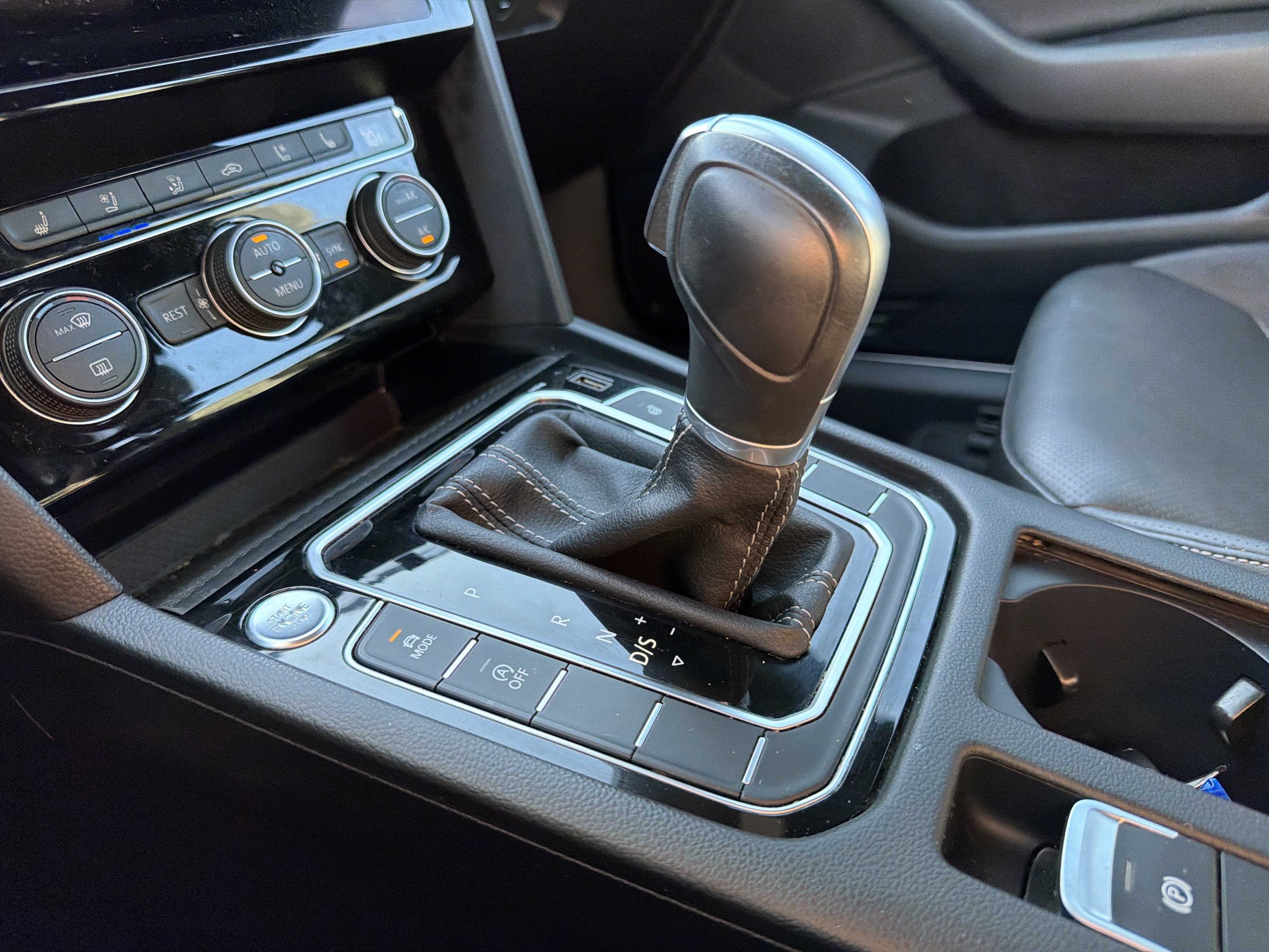 2019 Volkswagen Arteon 2.0T SEL Premium R-Line